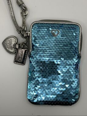 Coach Poppy Blue Sequin Wristlet Phone Pouch Uni Pop